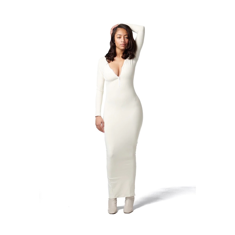Stript Cedes Crème Dress